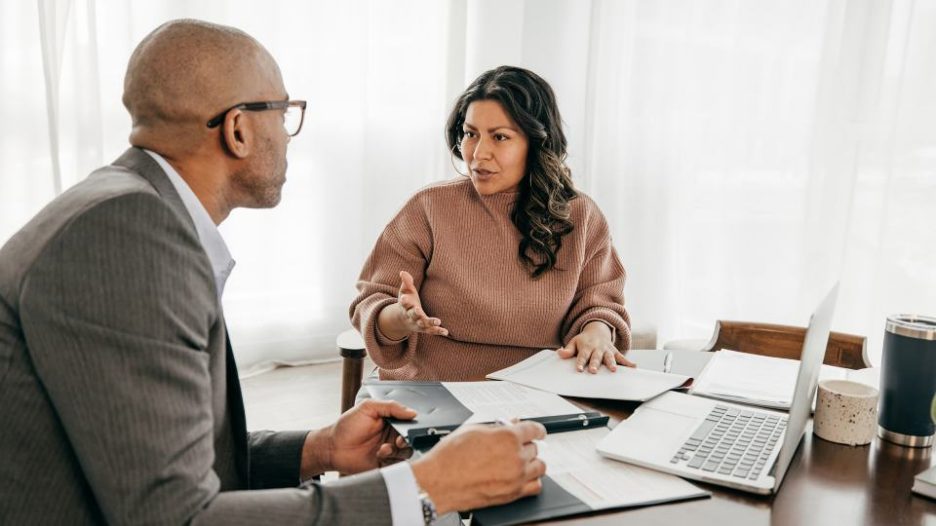 Tax advisor with a client